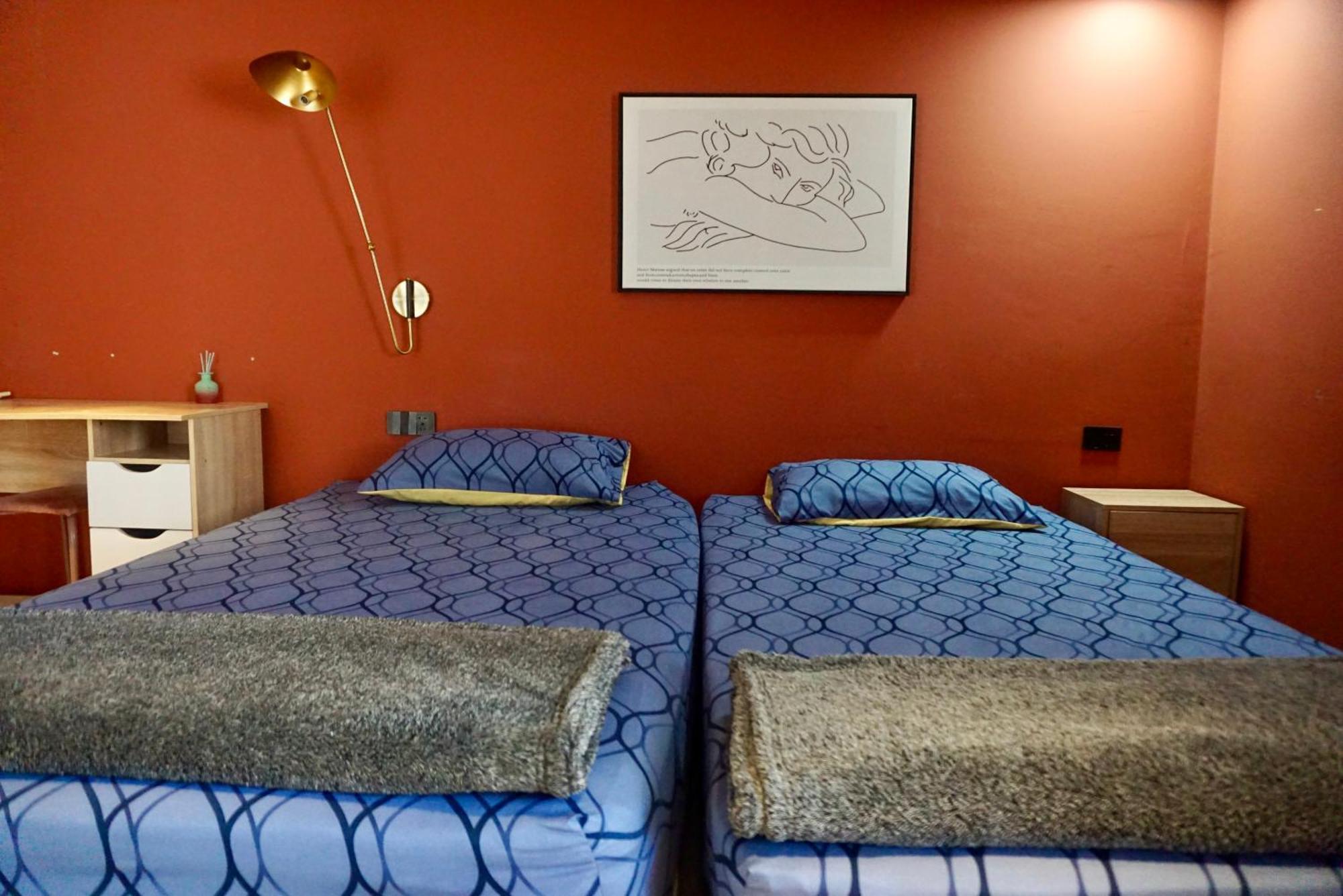 Silom Soi 3 Hash Hip And Funky With Rooftop View Appartamento Bangkok
